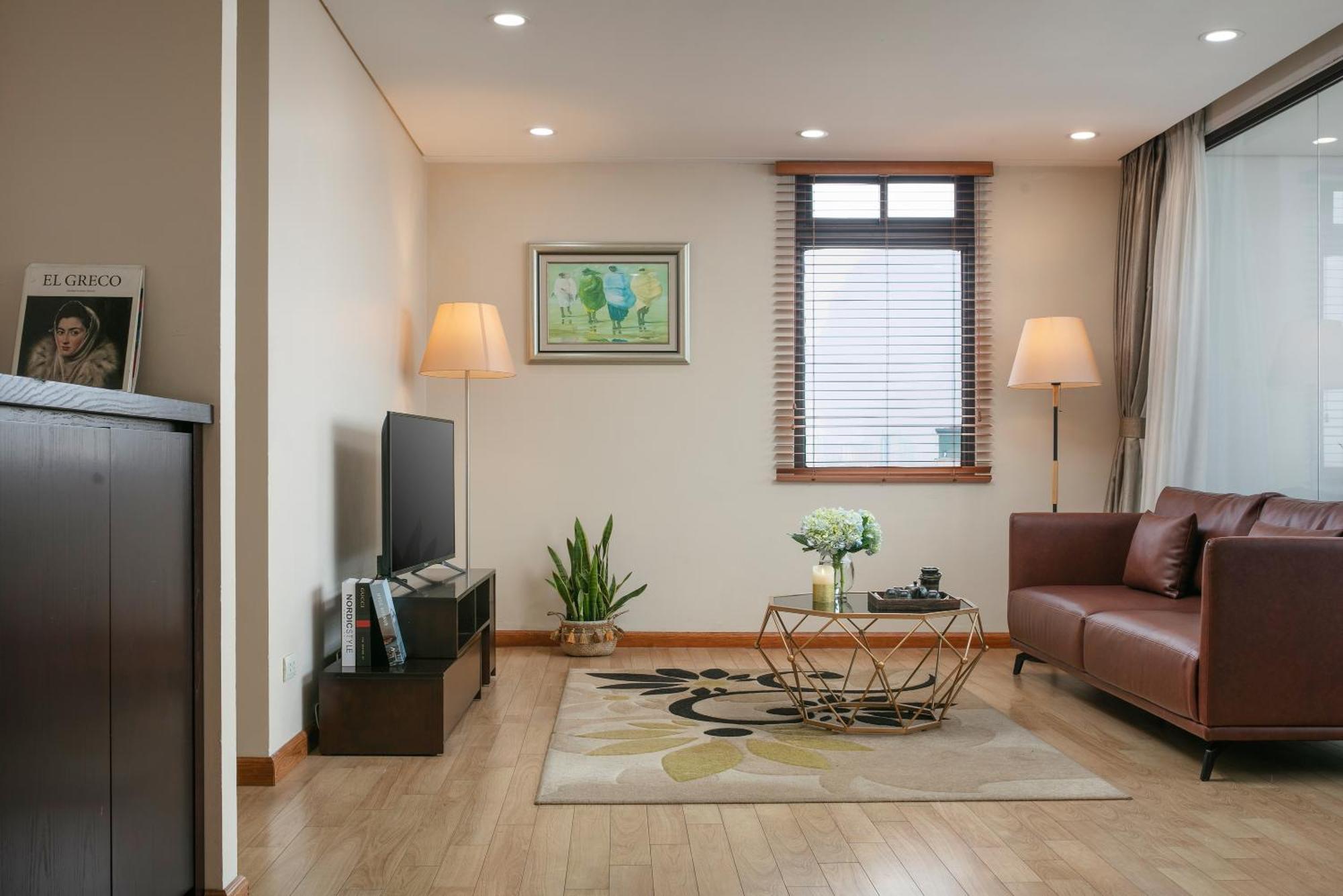 Hb Serviced Apartment - 121B Quan Hoa Ханой Экстерьер фото