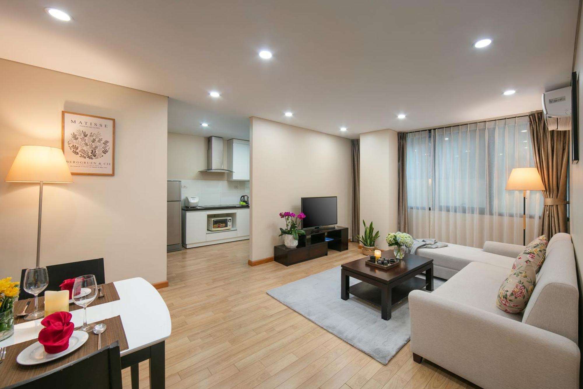 Hb Serviced Apartment - 121B Quan Hoa Ханой Экстерьер фото
